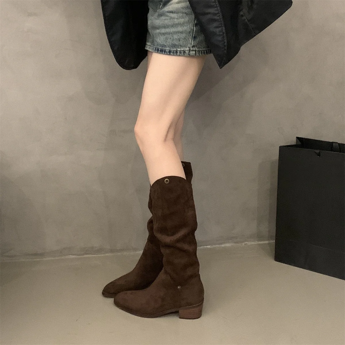 2025  Coarse heel khaki stacking boots medium boots women's shoes popular new spring, autumn and winter suede thin long boots - Deanwangkt