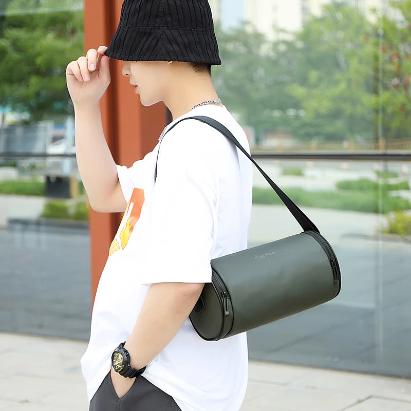 deanwangkt  Cross-Border New Arrival Waterproof Shoulder Bag Foreign Trade Large Capacity Men's Messenger Bag Fashion Sports Gym Bag Bucket Bag - Deanwangkt