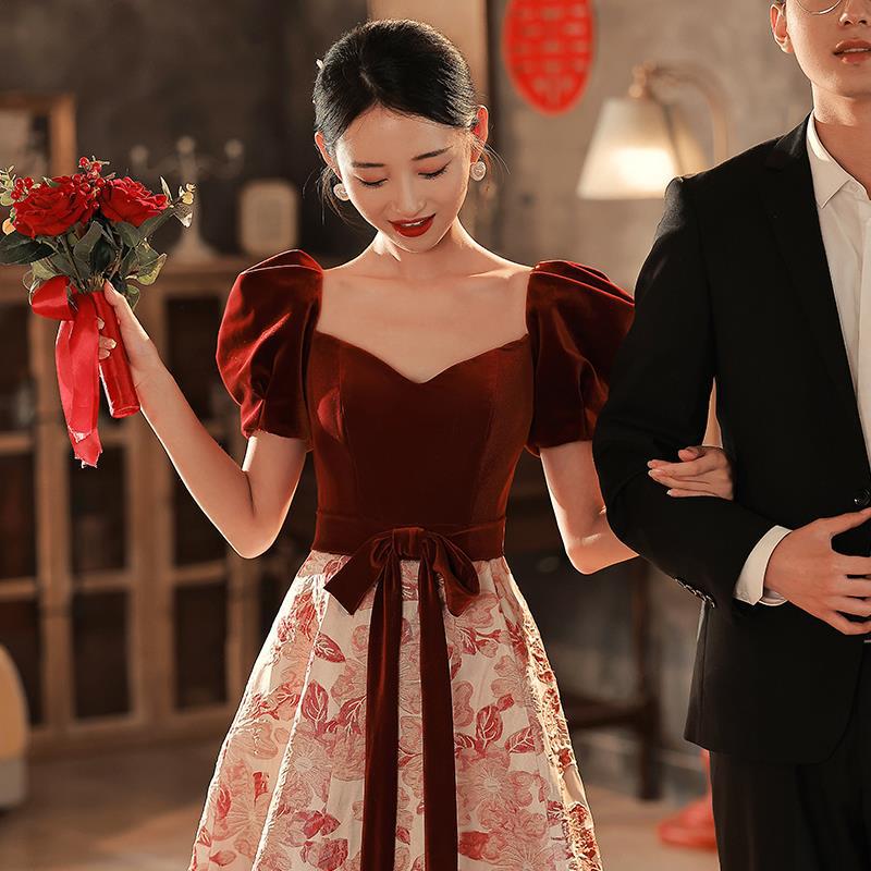 2025 Princess on the Run Toast Bridal Burgundy Engagement Dress Femininity Evening Dress Light Luxury Door Dress Casual Dress - Deanwangkt