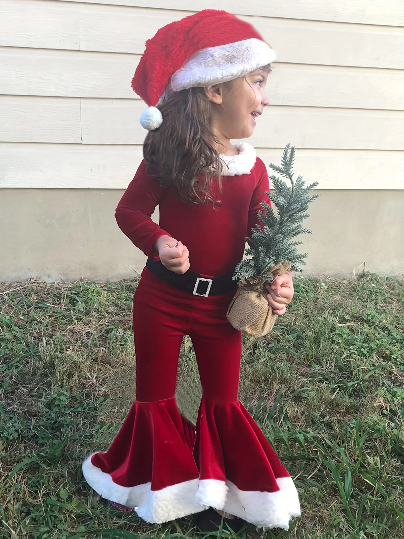 Adorable Little Girl's Festive Red Velvet Holiday Outfit - Long Sleeve Top with Flared Pants, Santa Hat, and Sparkly Details - Perfect for Christmas Parties, Family Photos, and Winter Celebrations - Deanwangkt