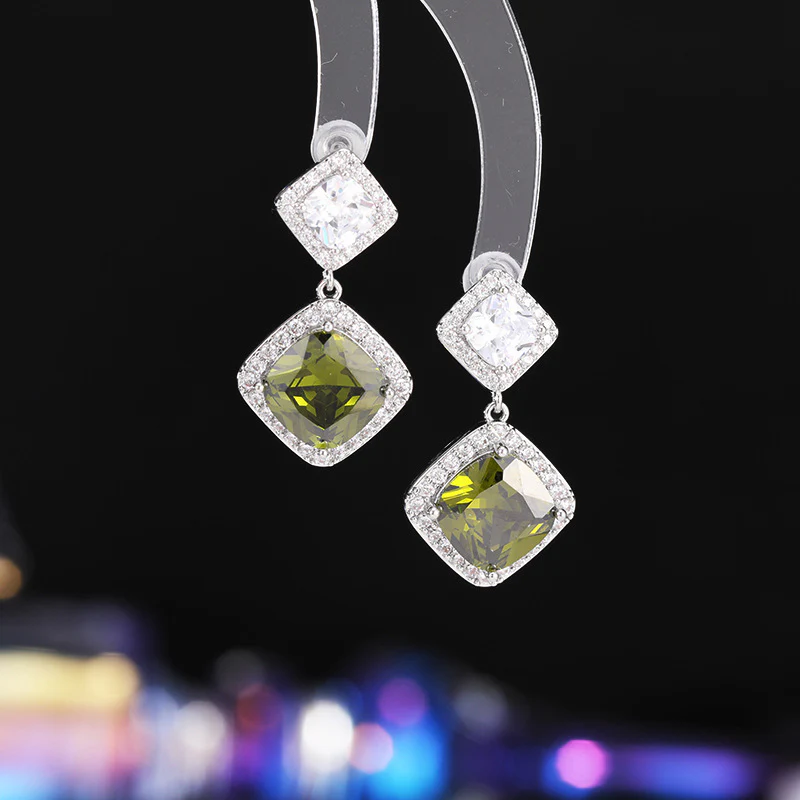 2025 Bright super flash geometric rhombus square earrings women's commuting zircon inlaid niche temperament high-end earrings wholesale - Deanwangkt
