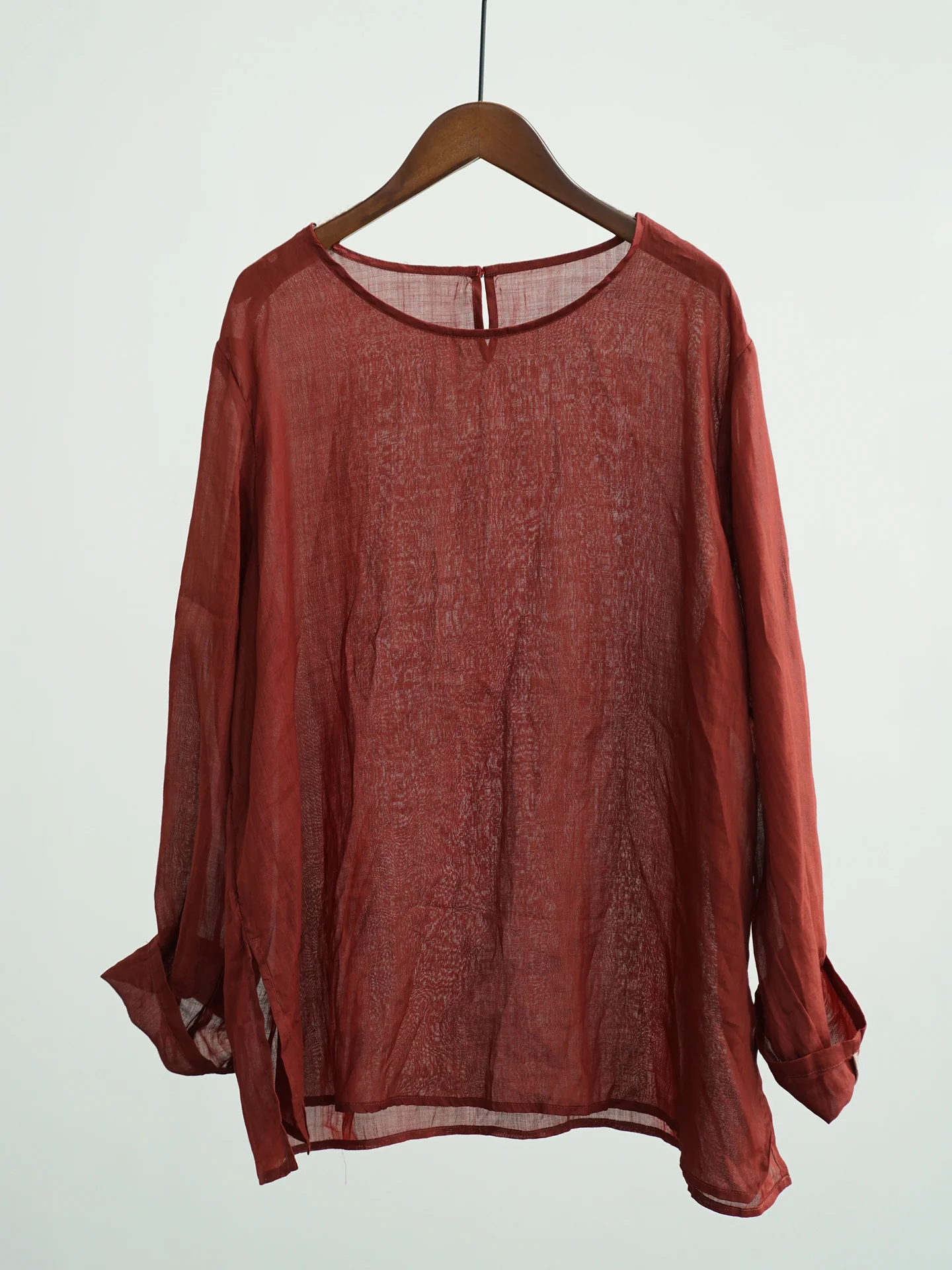 Original simple round neck pullover clear ramie medium and long shirt, literary style loose bottoming top W25069 - Deanwangkt