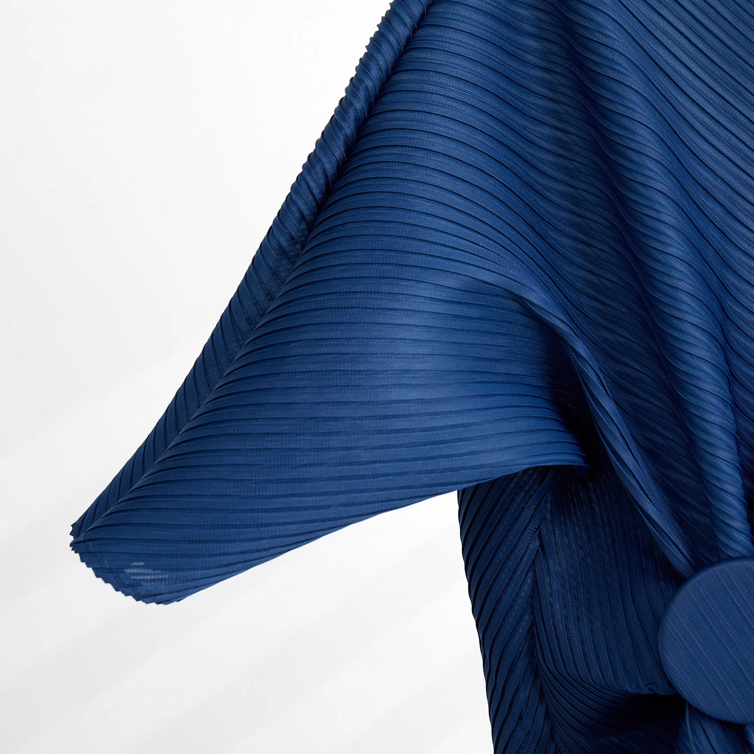 2025 Pleated dress summer high-end Shenzhen Nanyou popular women's clothing loose large size irregular slim skirt - Deanwangkt