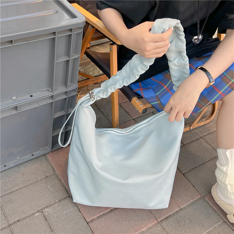 DEANWANGKT 2025 Cross-border Popular trade bag women's  new fashion and leisure large-capacity shoulder bag personalized pleated dumpling messenger bag - Deanwangkt