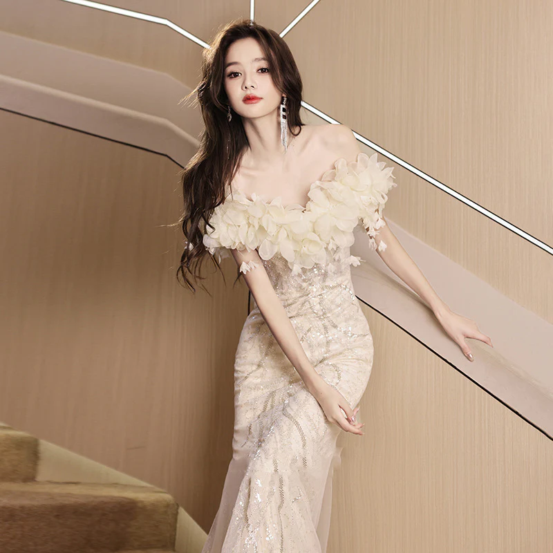 2025 One-word shoulder champagne birthday party evening dress women's light luxury niche 2025 new high-end host dress - Deanwangkt