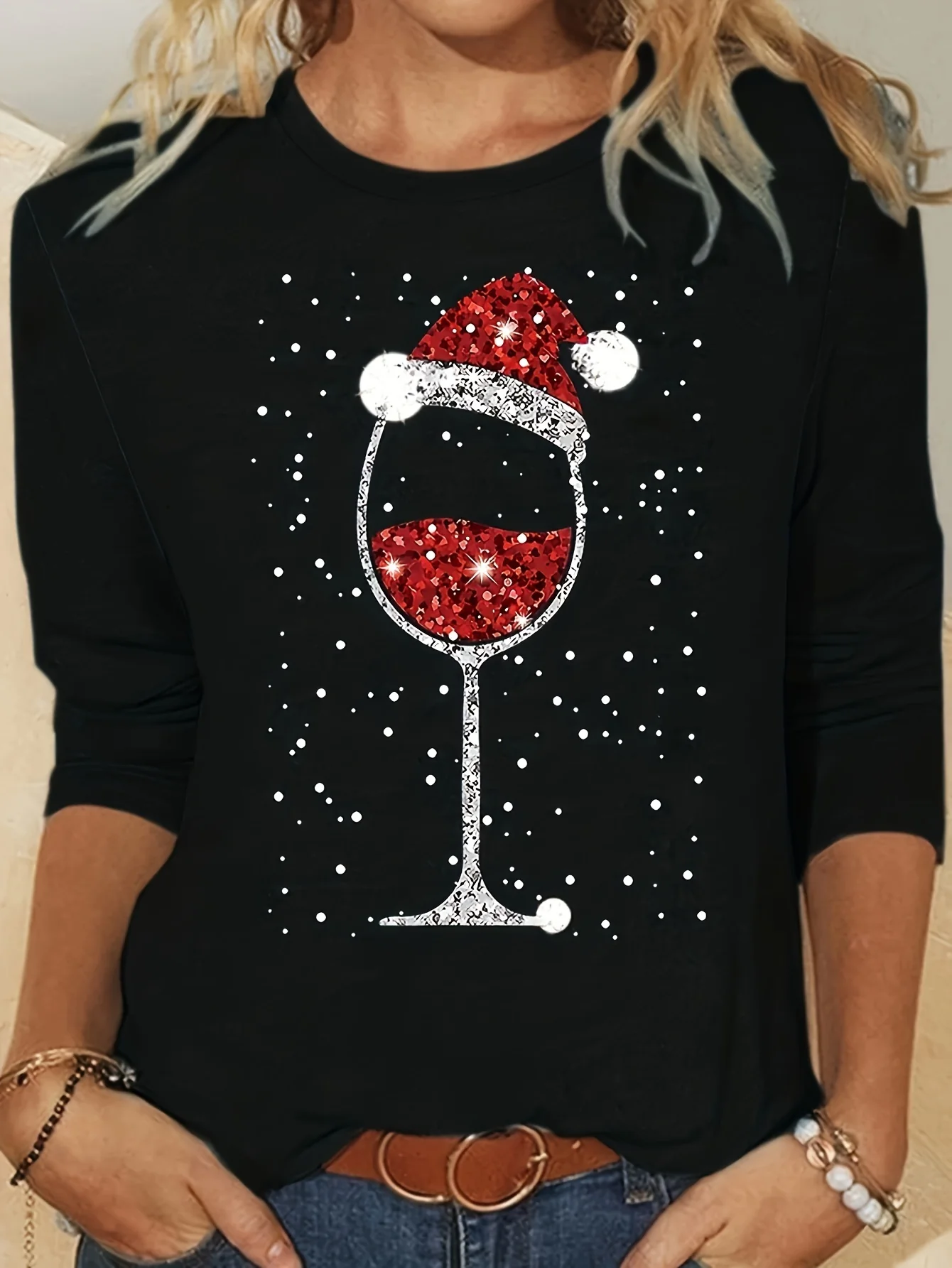 Plus Size Christmas T-shirt, Women's Plus Christmas Hat Wine Glass Print Long Sleeve Round Neck Medium Stretch T-shirt - Deanwangkt