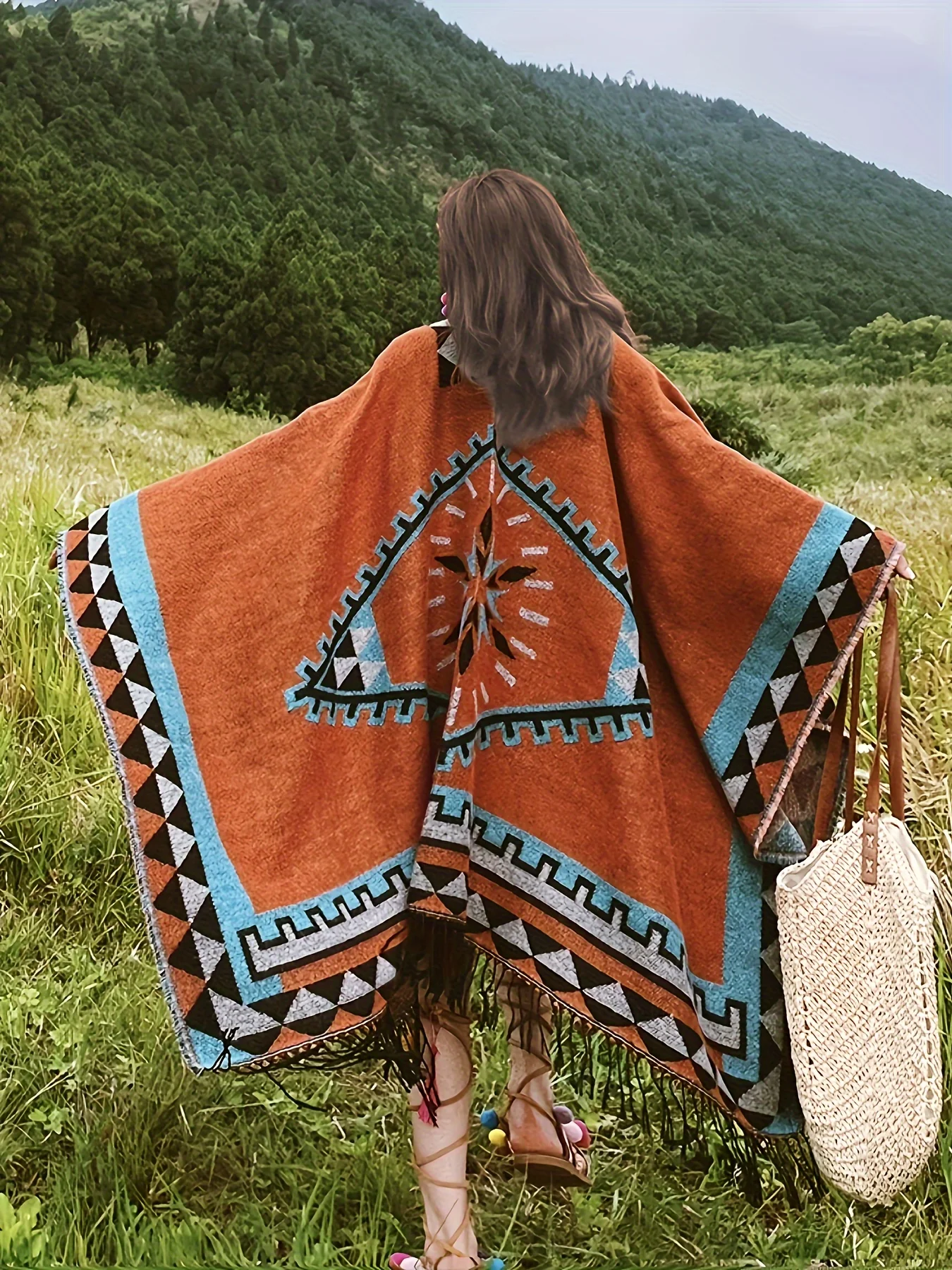 Plus Size Boho Winter Coat, Women's Plus Geometric Print Fringe Trim Batwing Sleeve Open Front Shawl Cape Coat - Deanwangkt