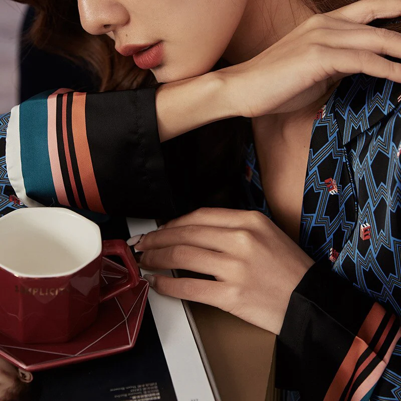 deanwangkt Women's Pajamas Set Luxury Style Flying Cranes Sleepwear Silk Like Nightie Leisure Home Clothes Nightwear Pyjamas Femme - Deanwangkt