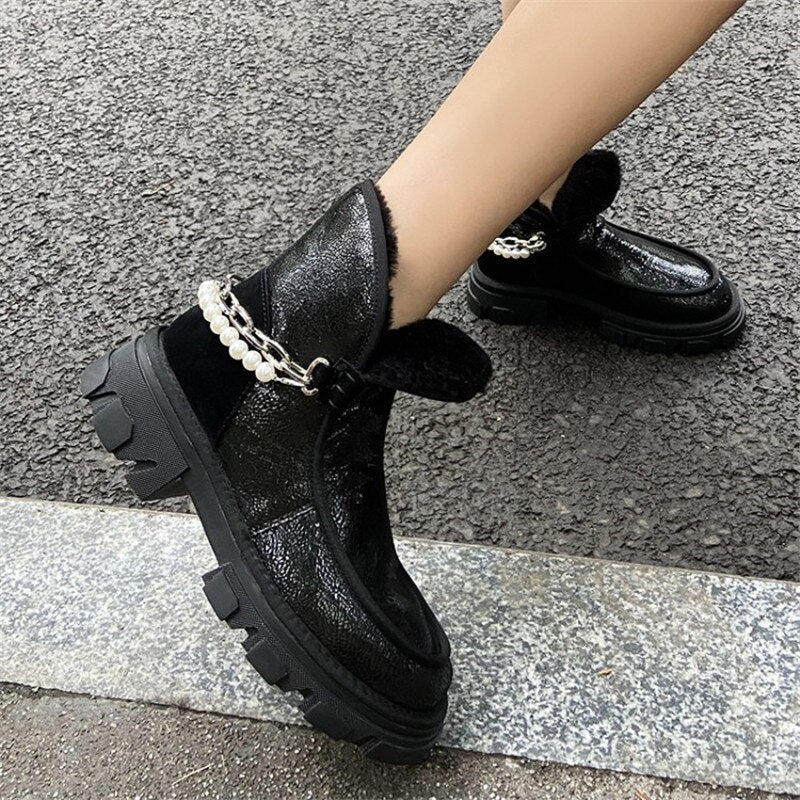 deanwangkt  fashion inspo    New Winter Warm Women's Ankle Boots Pearl Chain Thick Bottom Snow Boots Fashion Women's Boots Wool Fur Boots Youth Boots - Deanwangkt