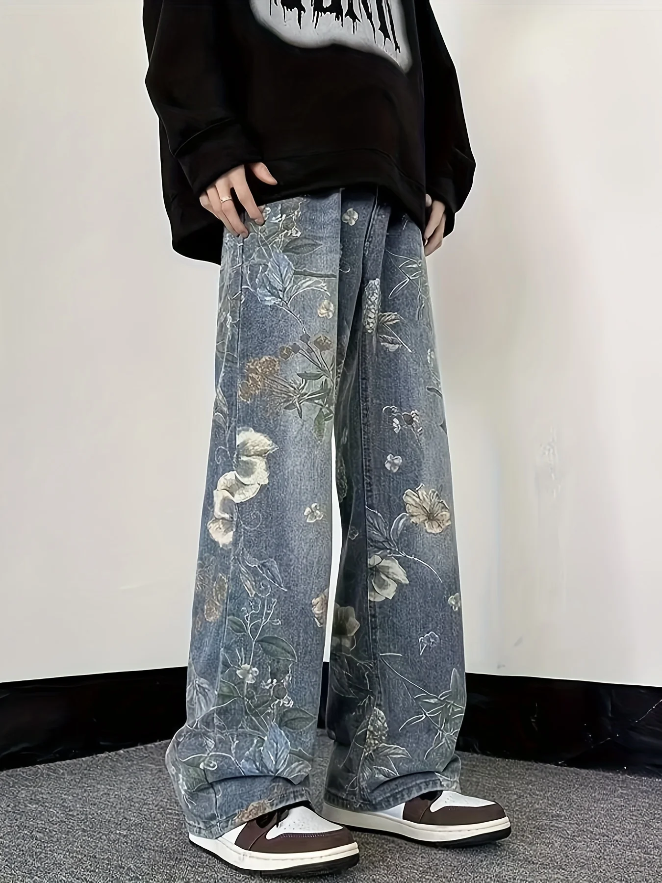 deanwangkt  Men's Floral Print Denim Trousers With Pockets, Causal Breathable Cotton Blend Straight Leg Jeans For Outdoor Activities - Deanwangkt