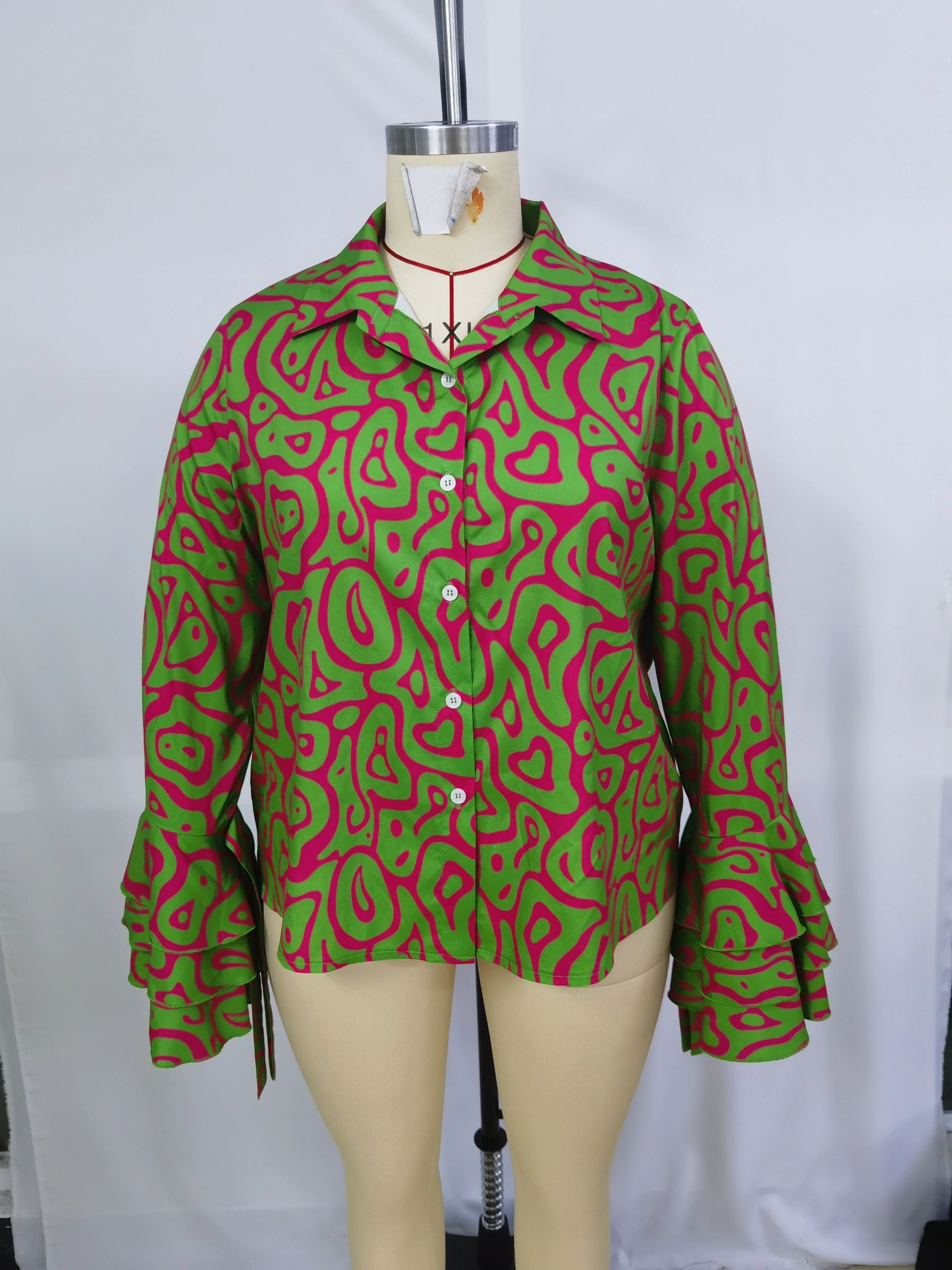 Plus Size Elegant Blouse, Women's Plus Solid Button Up Layered Sleeve Turn Down Collar Blouse - Deanwangkt