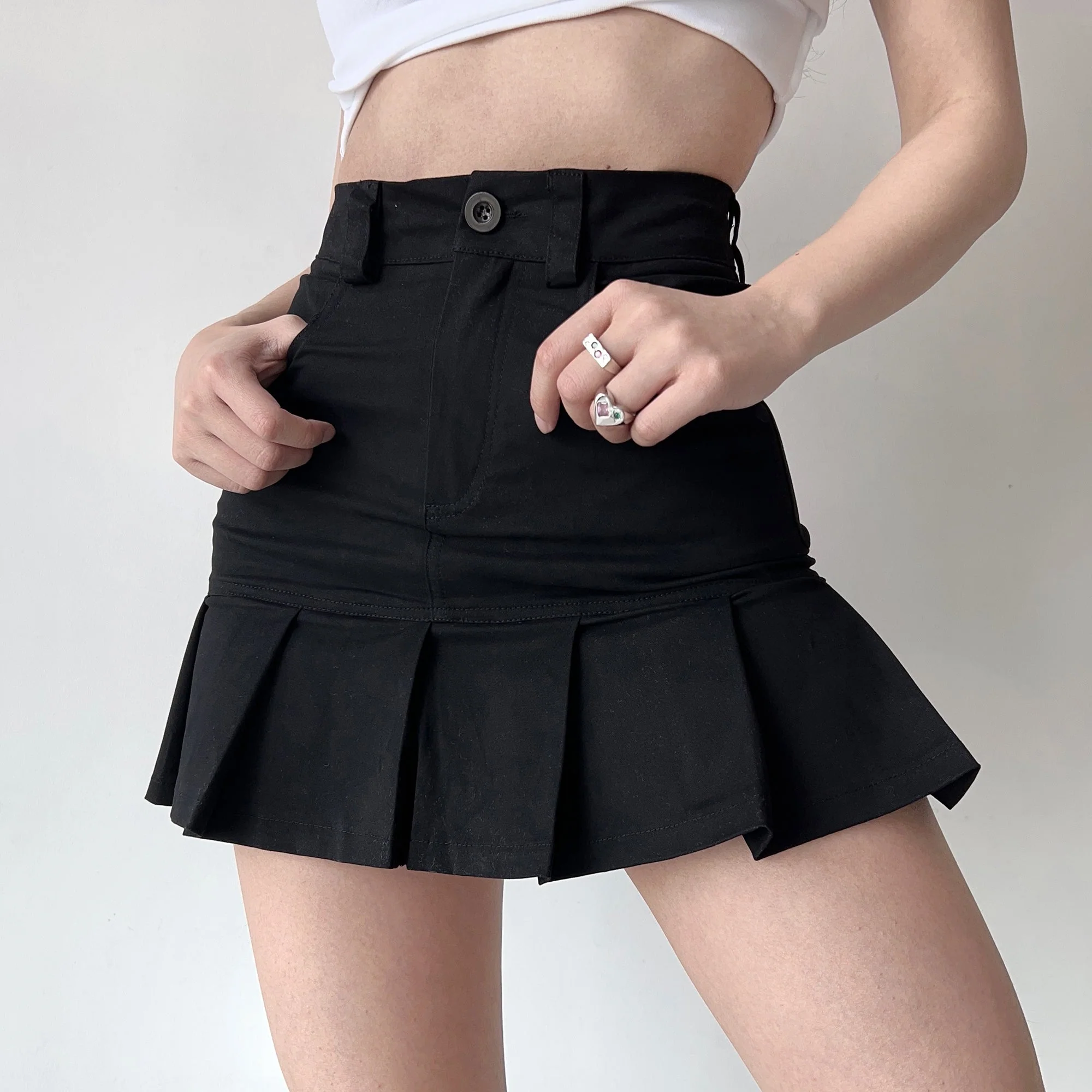deanwangkt - Tessa Pleated Skirt - Deanwangkt