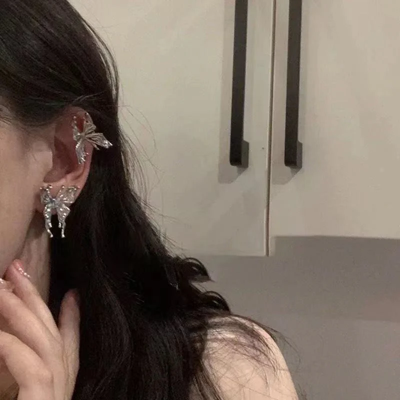 deanwangkt New Punk Style Liquid butterfly Stud Earring for Woman Cool Metal Butterfly Earrings Y2K Aesthetic Jewelry Party Gift - Deanwangkt