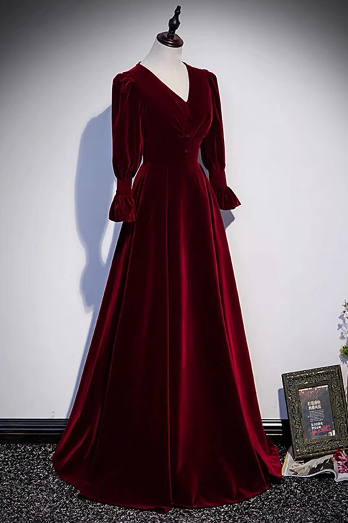 solvbao Burgundy Velvet Long Prom Dresses, A-Line Long Sleeve Evening Dresses - Deanwangkt