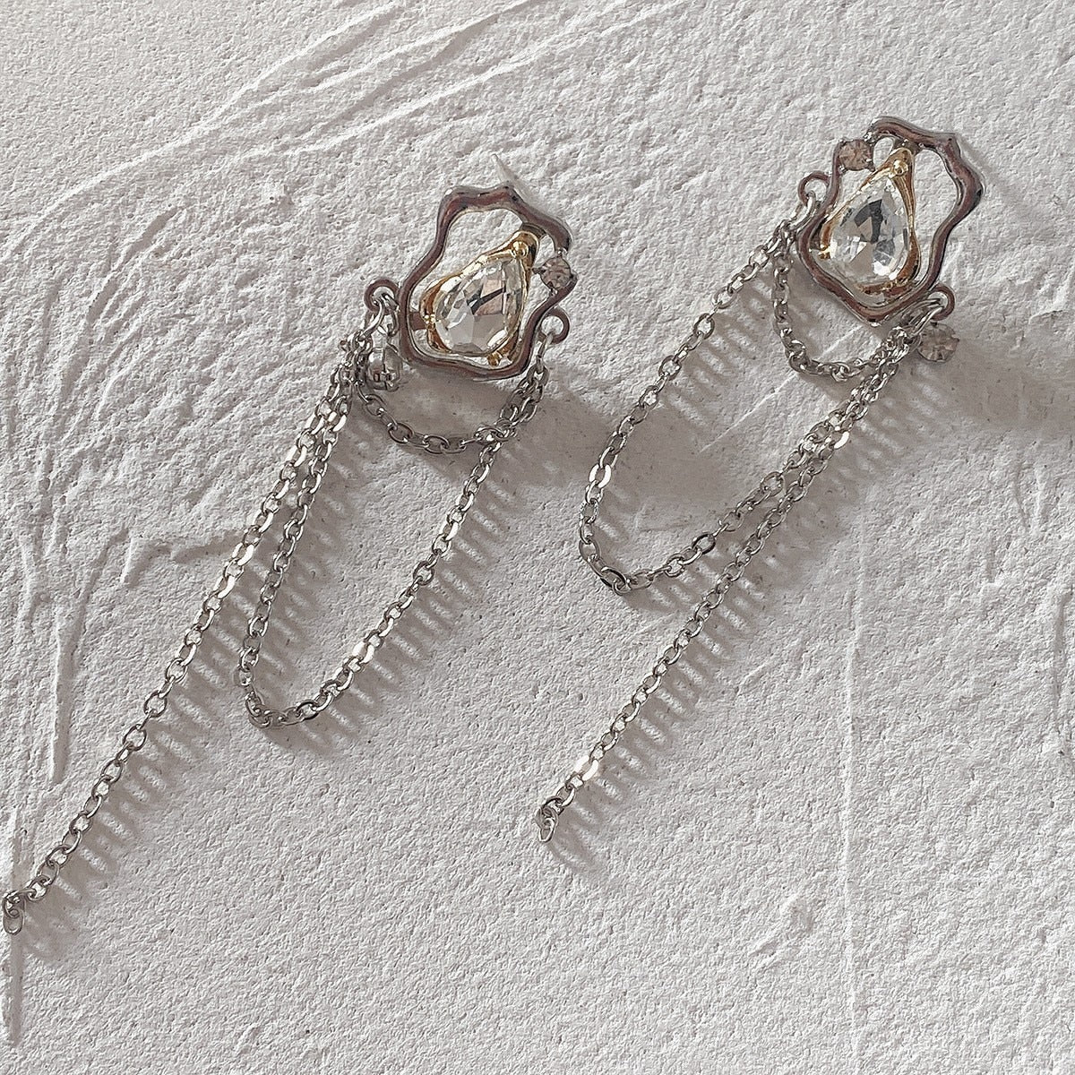 deanwangkt New Punk Style Liquid butterfly Stud Earring for Woman Cool Metal Butterfly Earrings Y2K Aesthetic Jewelry Party Gift - Deanwangkt