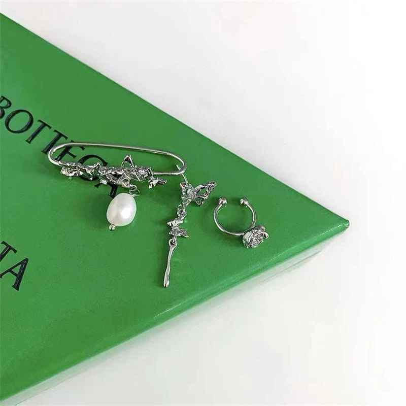 Fashion Korean Delicate Zircon Butterfly Clip Earrings For Women Elegant Pearl Earring No Piercing Cartilage Ear Cuff Jewelry - Deanwangkt