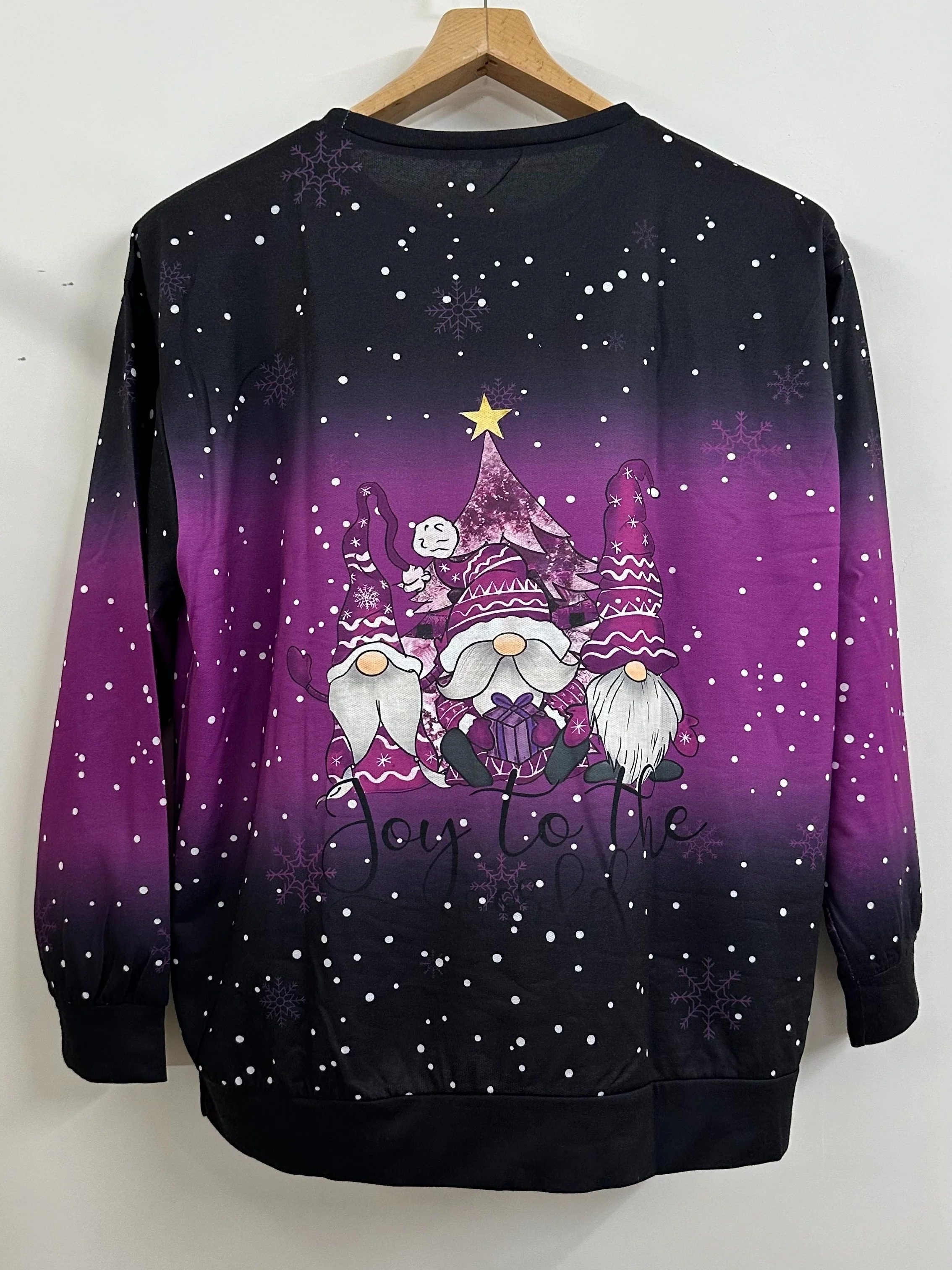 deanwangkt-1  Plus Size Christmas Casual Sweatshirt, Women's Plus Snowflake & Gnomes Print Long Sleeve Round Neck Medium Stretch Pullover Top - Deanwangkt