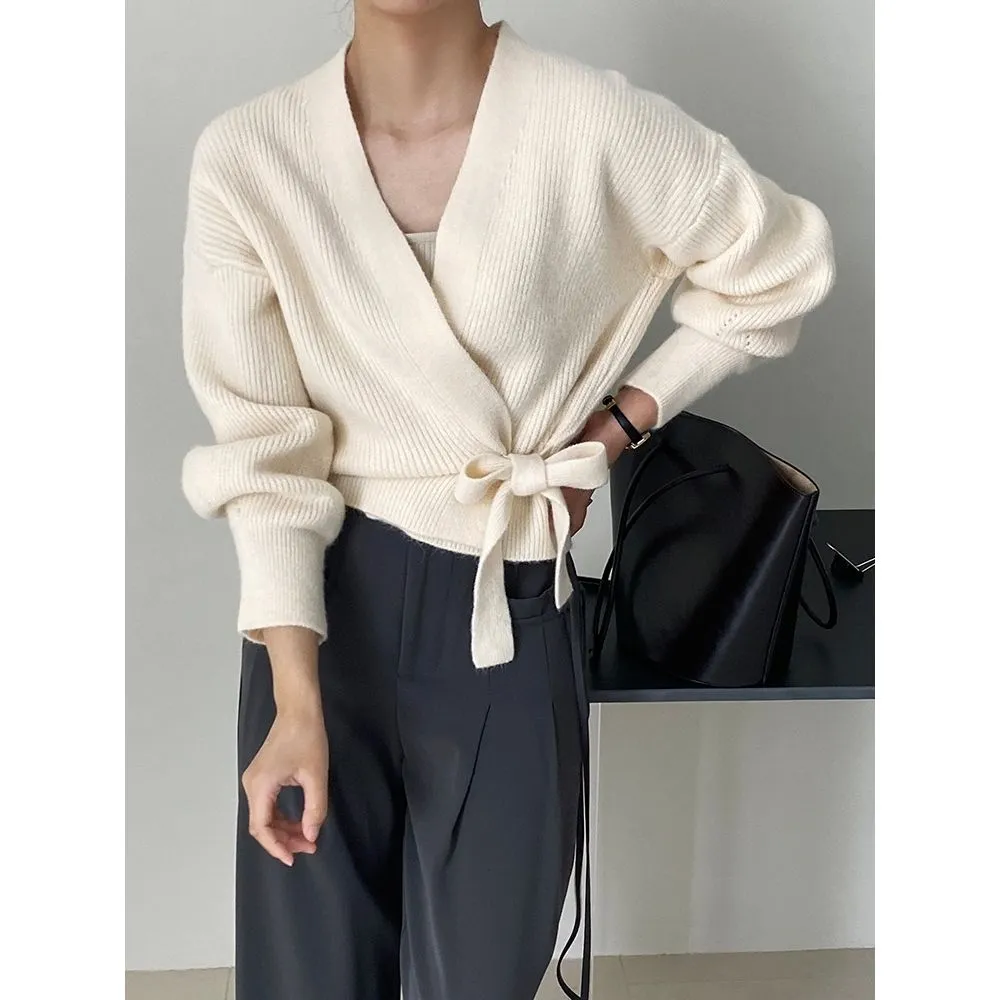 deanwangkt Early Autumn Bow Tie V-Neck Knit Women's Short High Waist Cardigan Sweater Coat Overlay Design Sense Top - Deanwangkt