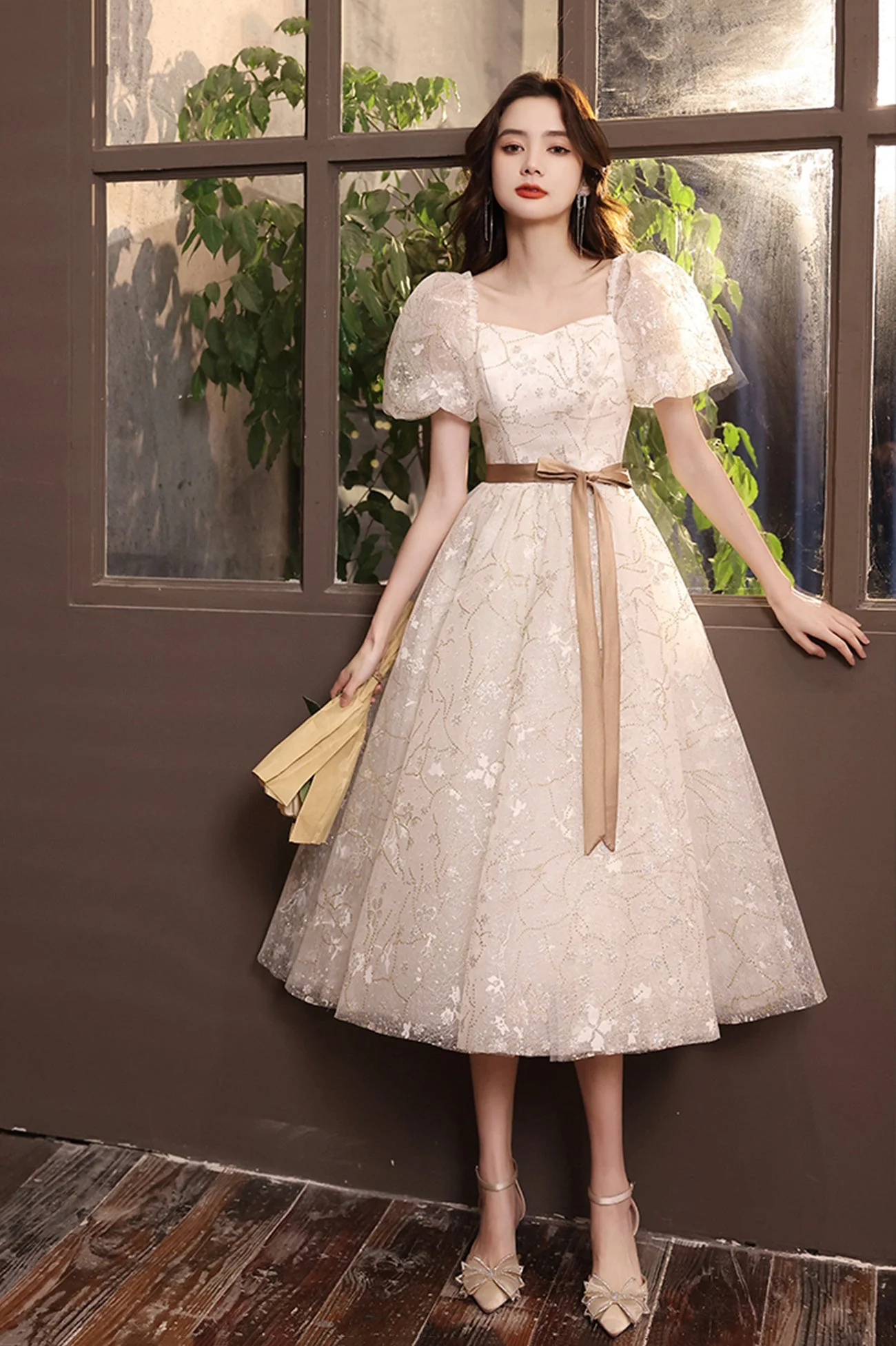 solvbao White Tulle Short Sleeve Prom Dress, Cute A-Line Party Homecoming Dress - Deanwangkt