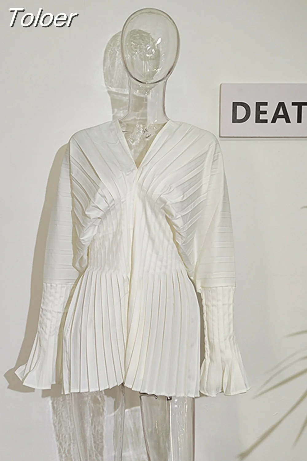 deanwangkt Fashion Women's Blouses Solid Color V-neck Puff Sleeve Folds Girdle Waist Slim Pullover Shirts Summer  New 17A7295 - Deanwangkt