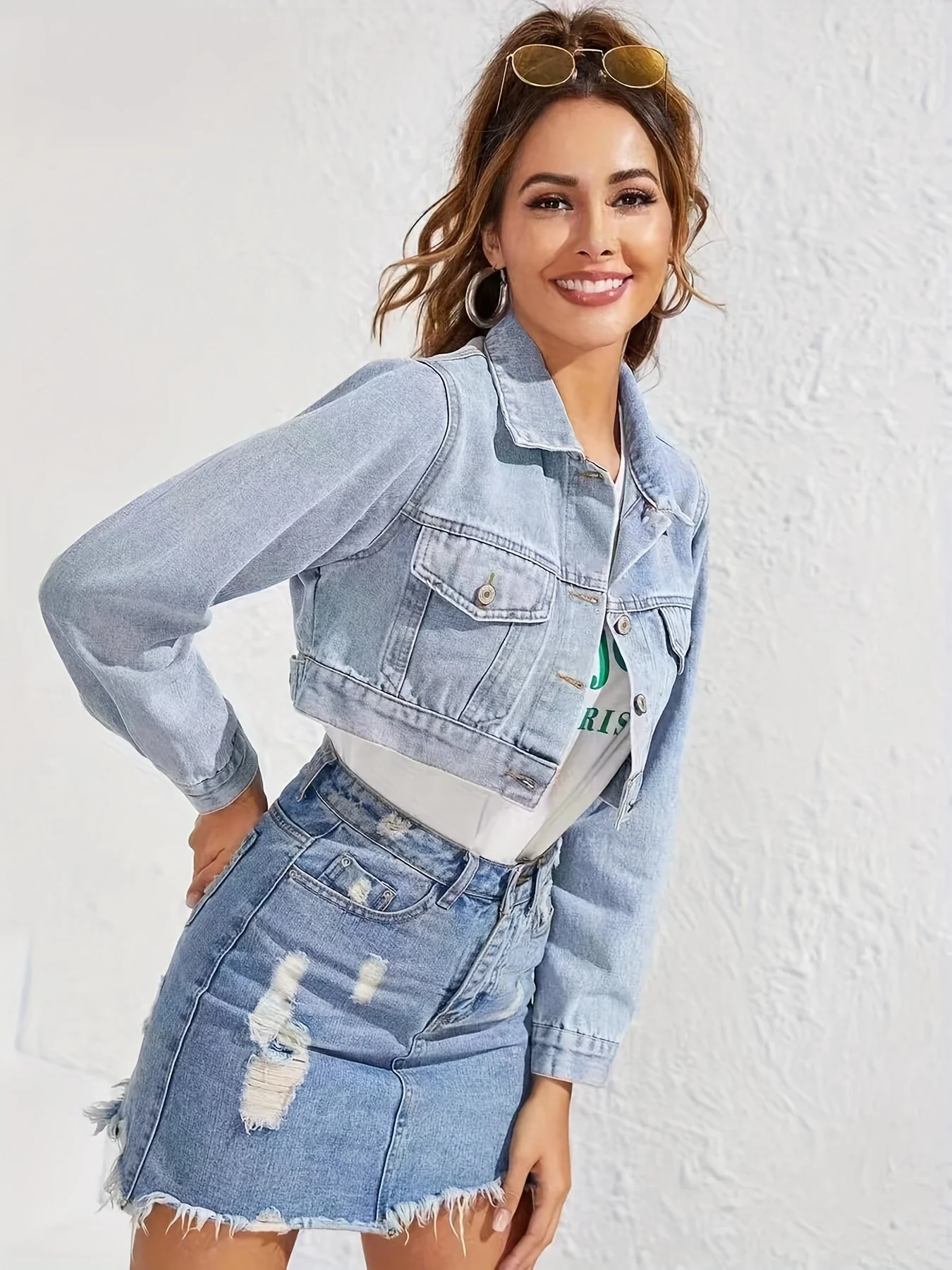 deanwangkt-1  Blue Long Sleeves Denim Jackets, Flap Pockets Single-Breasted Button Lapel Cropped Denim Coats, Women's Denim Clothing - Deanwangkt