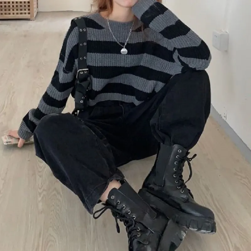 deanwangkt New Korean Style Striped Cropped Sweater Women Vintage Oversize Knit Jumper Female Autumn Long Sleeve O-neck Pullovers Tops - Deanwangkt