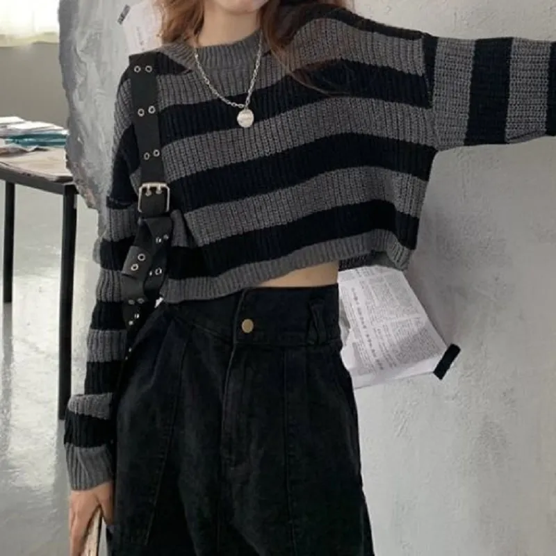deanwangkt New Korean Style Striped Cropped Sweater Women Vintage Oversize Knit Jumper Female Autumn Long Sleeve O-neck Pullovers Tops - Deanwangkt