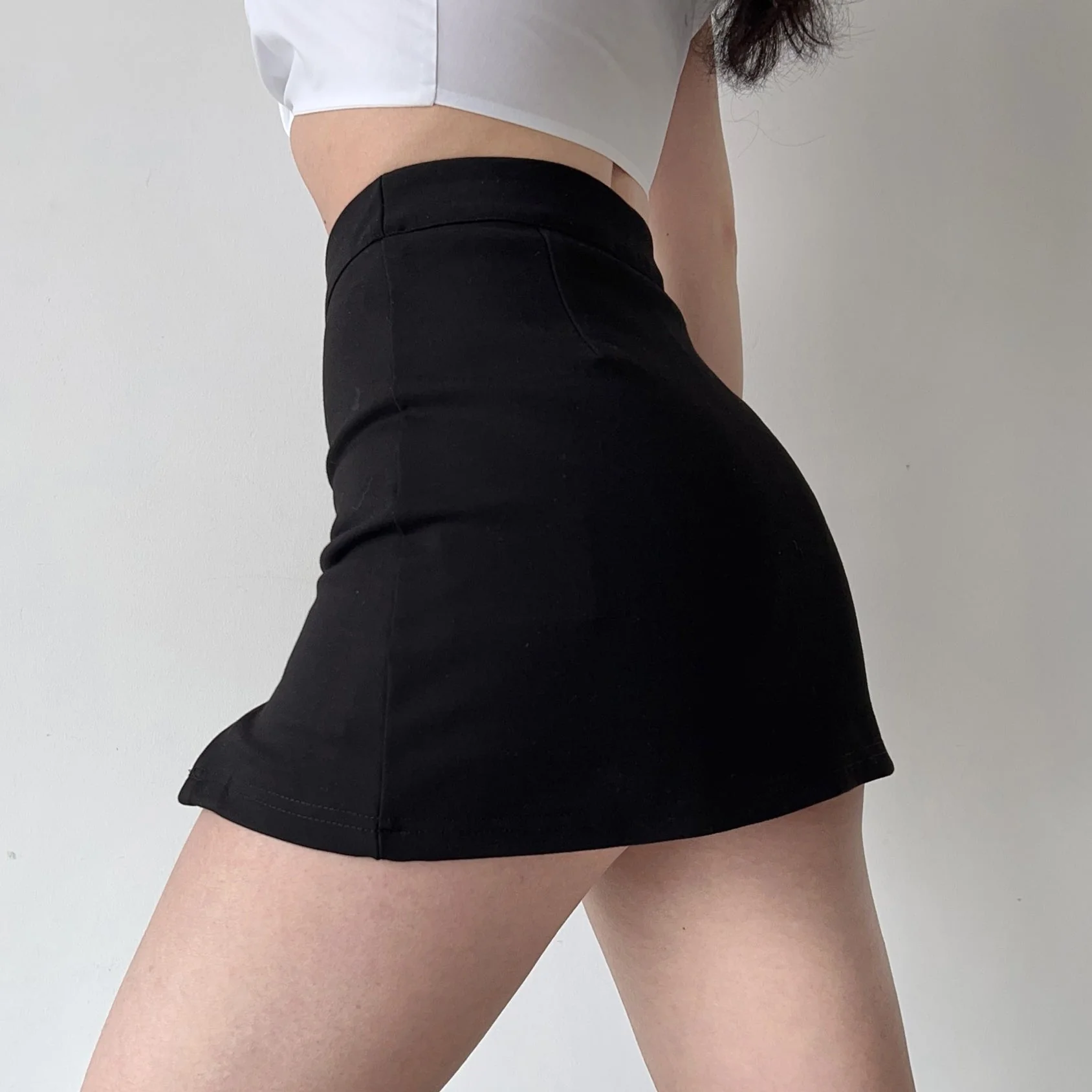 deanwangkt - Chic Moment Mini Skirt - Deanwangkt