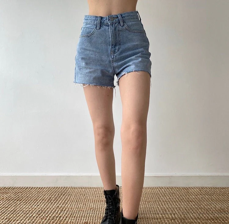 deanwangkt - 90s Cowboy Denim Shorts - Deanwangkt