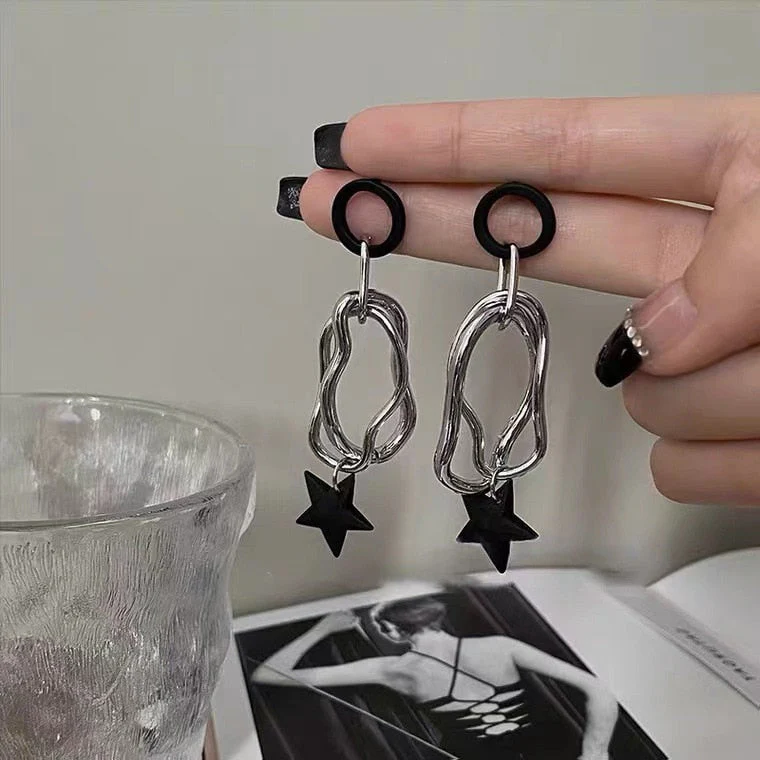 deanwangkt New Punk Style Liquid butterfly Stud Earring for Woman Cool Metal Butterfly Earrings Y2K Aesthetic Jewelry Party Gift - Deanwangkt