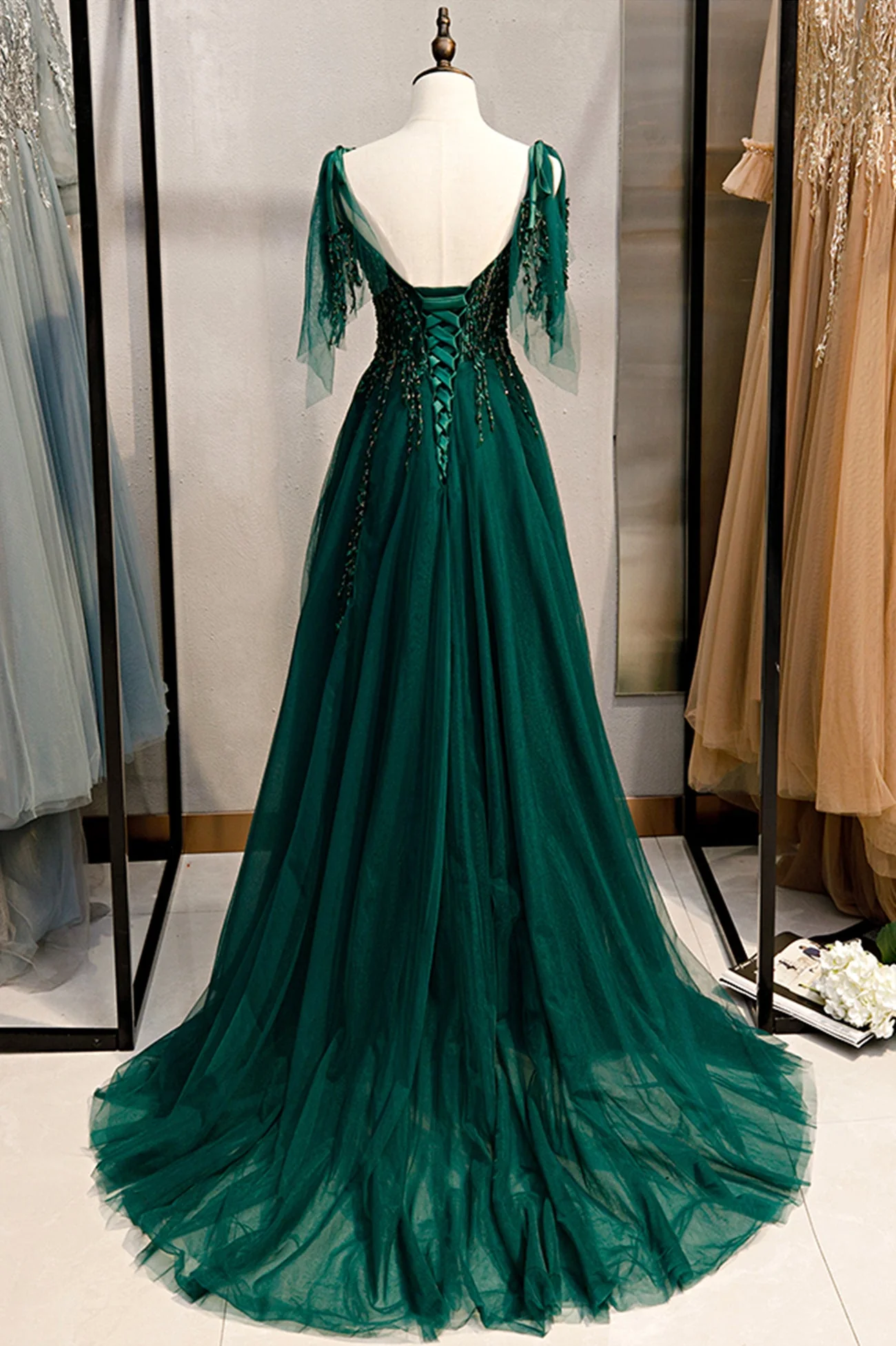 solvbao Green V-Neck Lace Long Prom Dresses, A-Line Evening Dresses - Deanwangkt