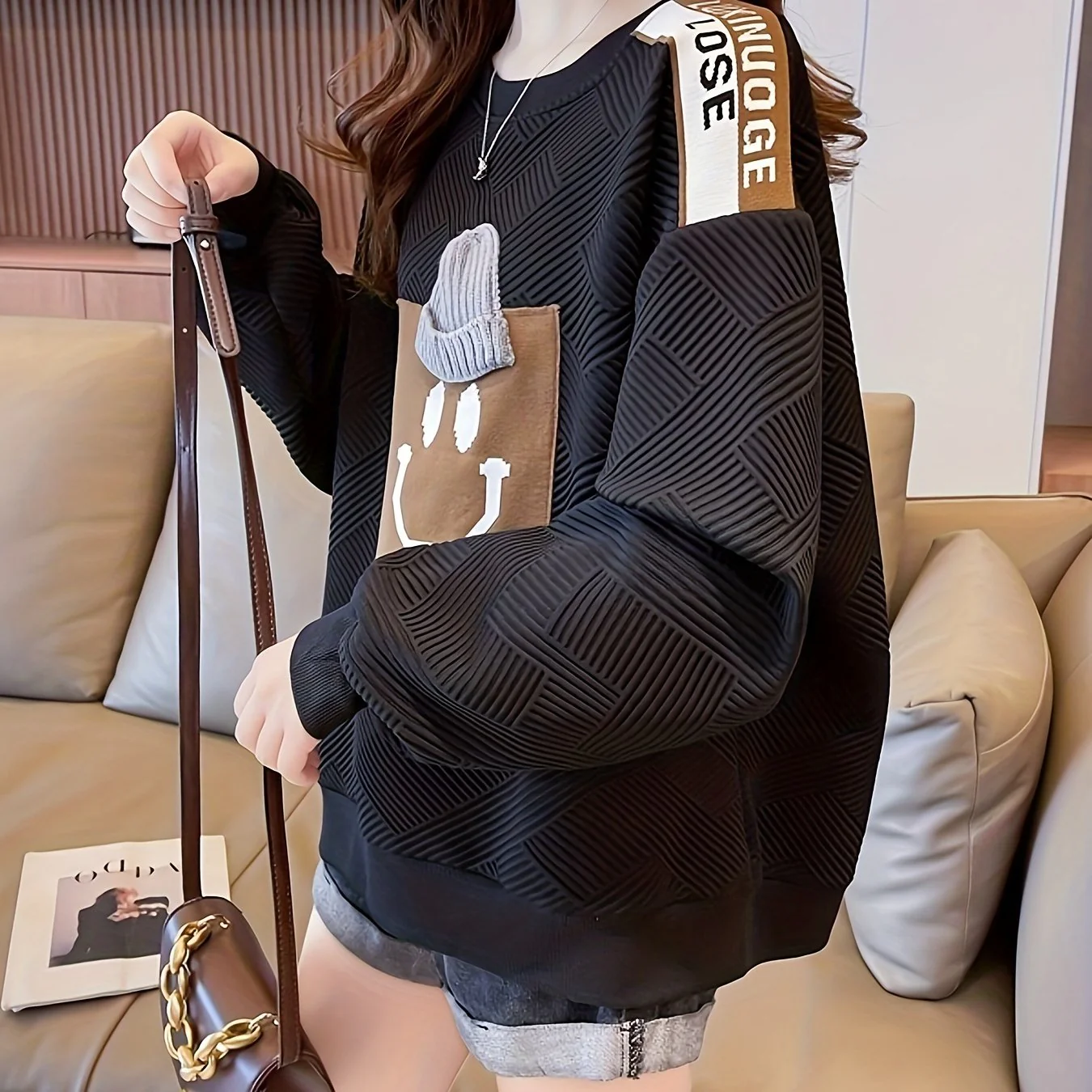 deanwangkt  Smile Face & Letter Pattern Pullover Sweatshirt, Casual Long Sleeve Crew Neck Sweatshirt For Fall & Winter, Women's Clothing - Deanwangkt