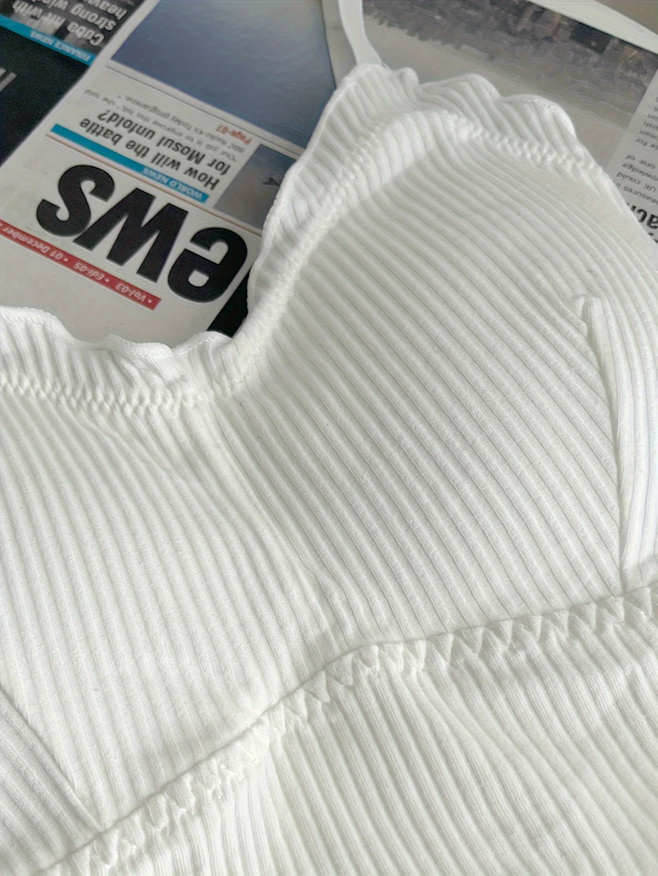 deanwangkt  Lettuce Trim V-neck Cami Top, Versatile Crop Sleeveless Solid Cami Top, Women's Clothing - Deanwangkt