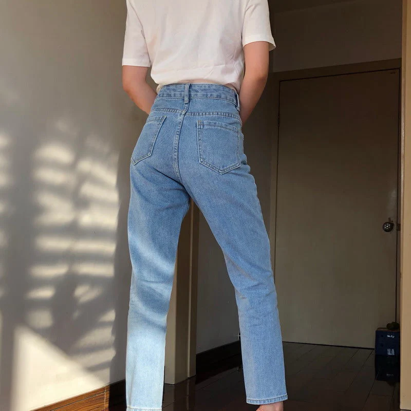 deanwangkt - Classic Tapered Mom Jeans ~ HANDMADE - Deanwangkt