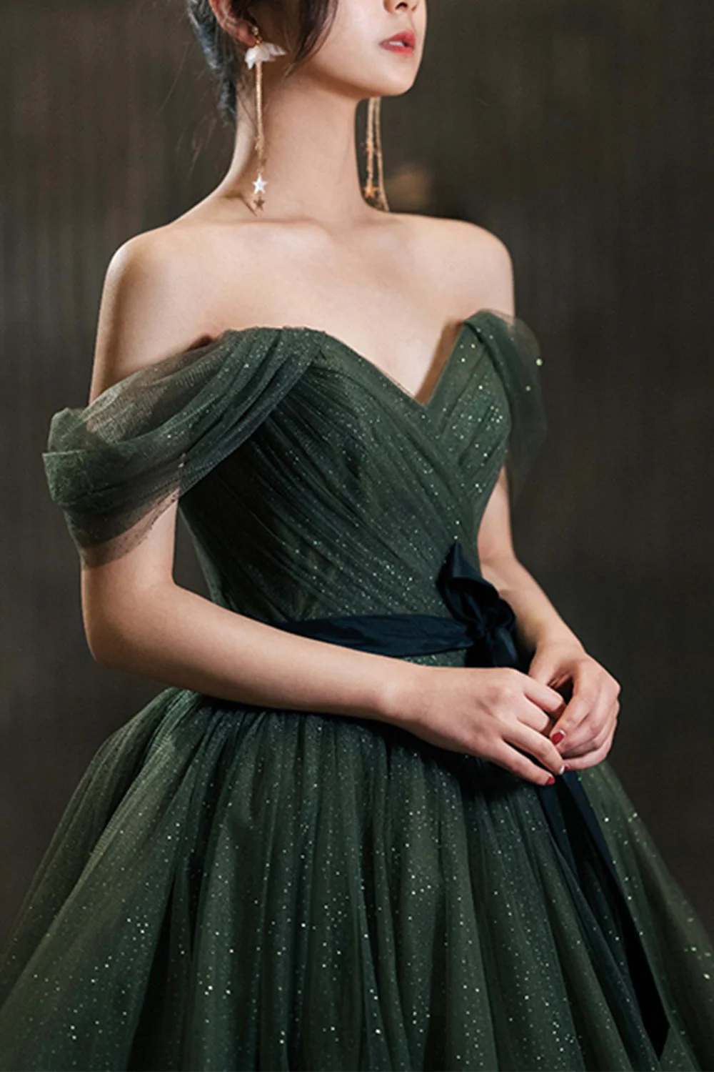 solvbao Beautiful Green Tulle Long Prom Dress, A-Line Off the Shoulder Graduation Dress - Deanwangkt