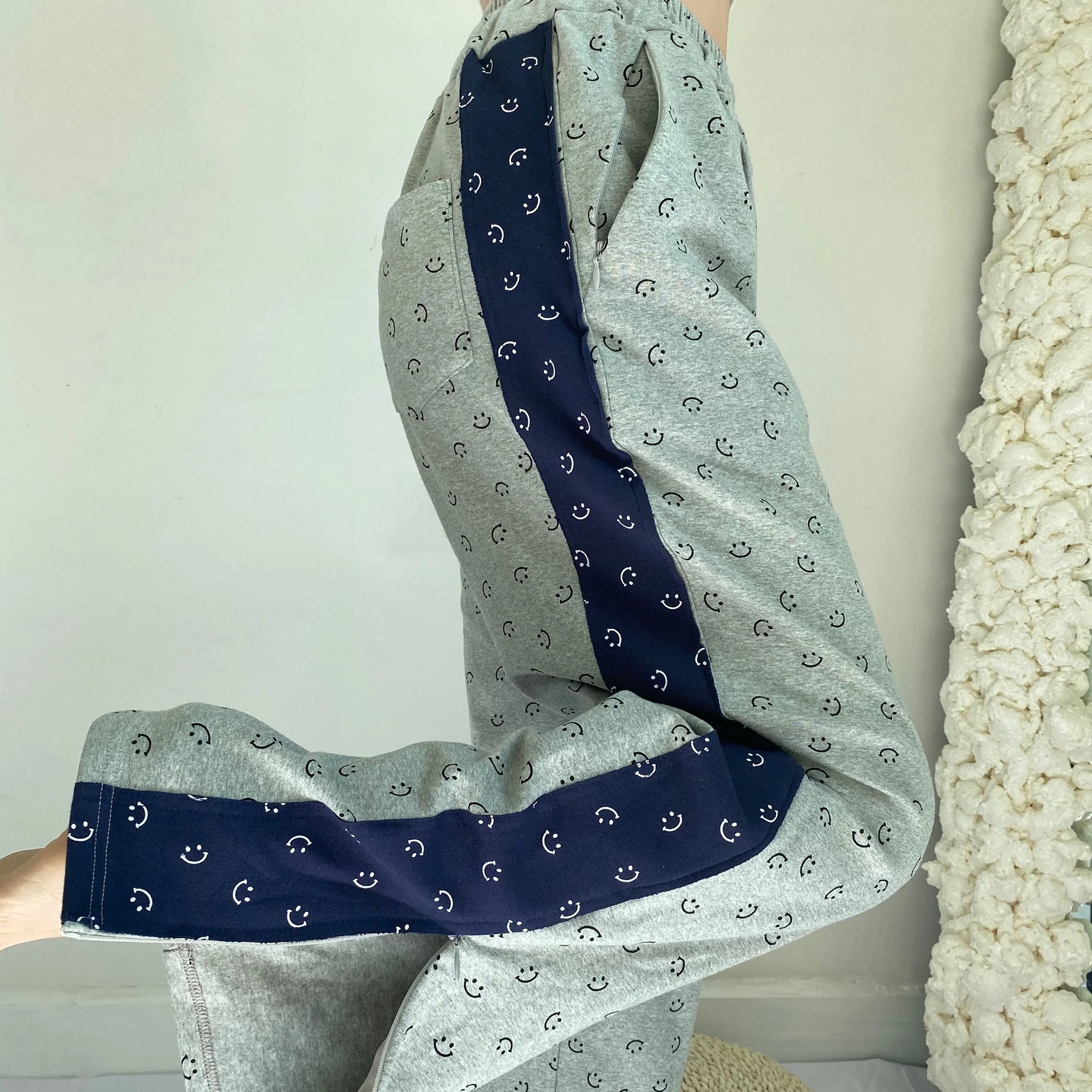 deanwangkt - Smiley Face Split Sweat Pants ~ HANDMADE // Grey - Deanwangkt