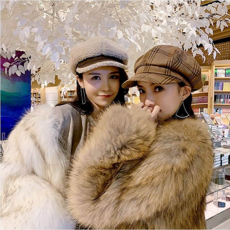 deanwangkt Women's fur coat elegant sexy high street clothing new short fox raccoon fur trumpet sleeve fashion western Retro thick jacket - Deanwangkt