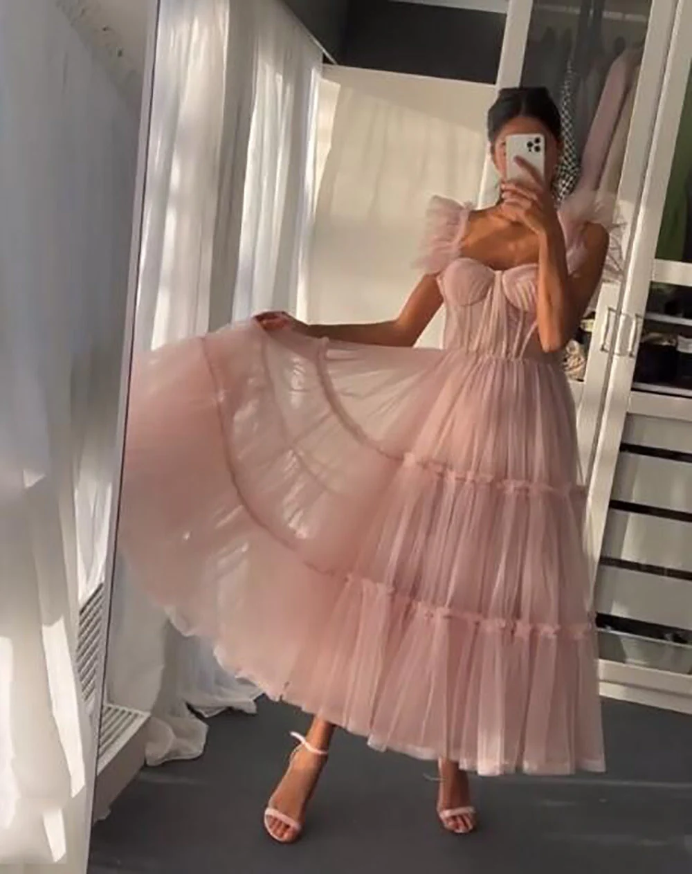 Sevintage Simple Light Pink Short Prom Dresses Spaghetti Straps Tiered Tulle Prom Gowns Sweeheart Tea-Length Wedding Party Dress - Deanwangkt