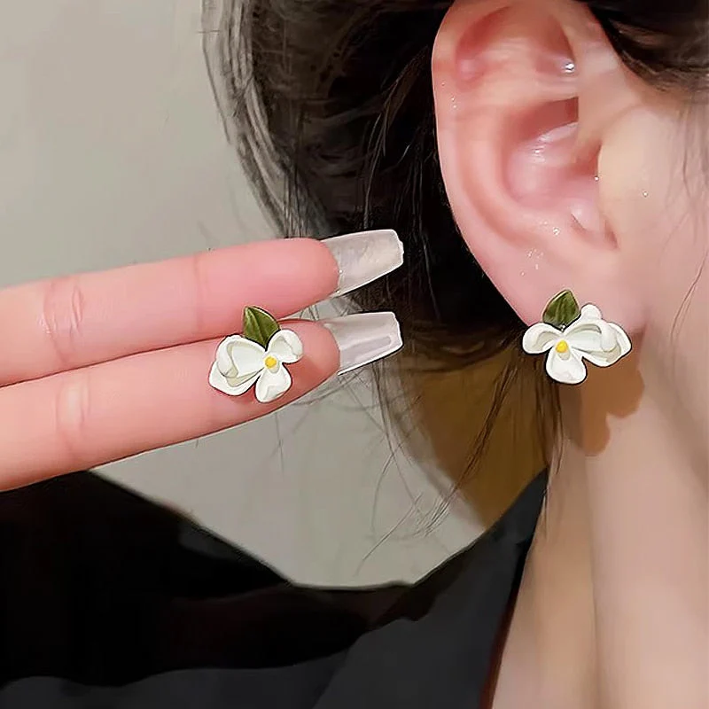 Flower Earrings For Women Sparkling Zircon Ear Pendant Green Color Fashion Korean Cuff Clip Earrings Wedding Party Jewelry Gifts - Deanwangkt