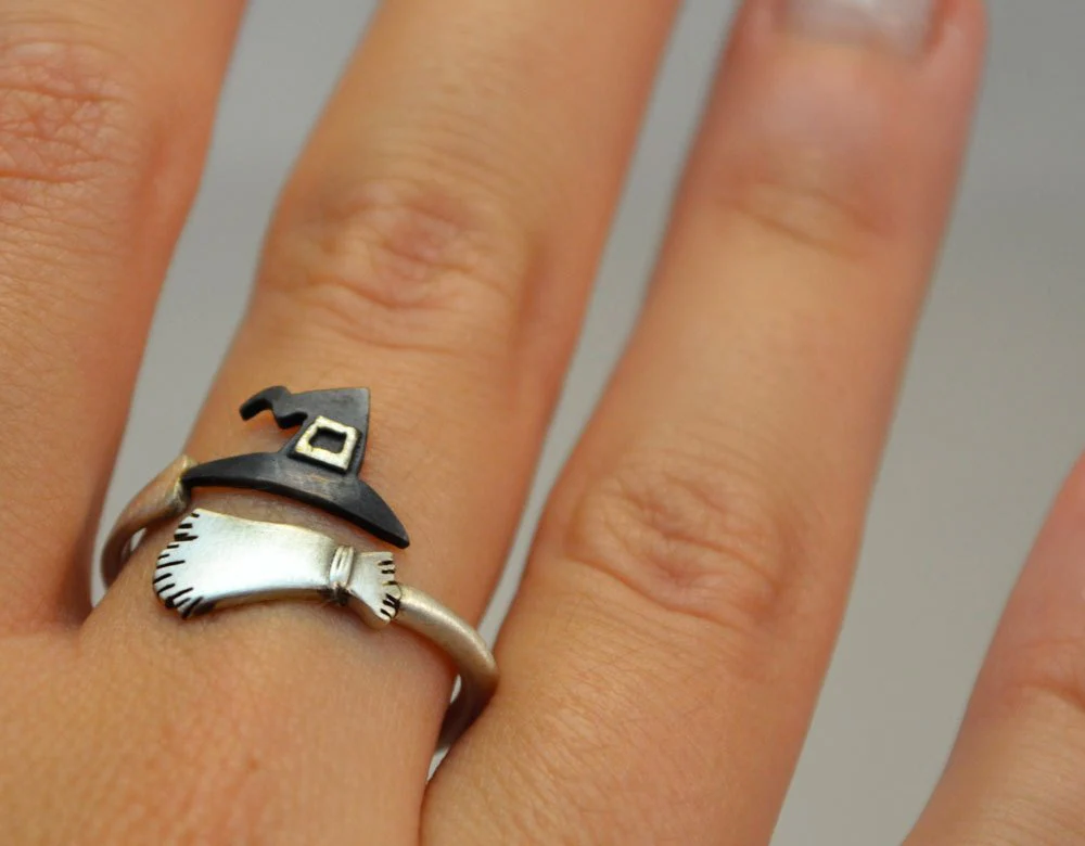 deanwangkt Creative Design Halloween Pumpkin Spoof Ghost Witch Hat Broom Opening Ring Fashion Jewelry Accessories Gift Ring Female Men - Deanwangkt