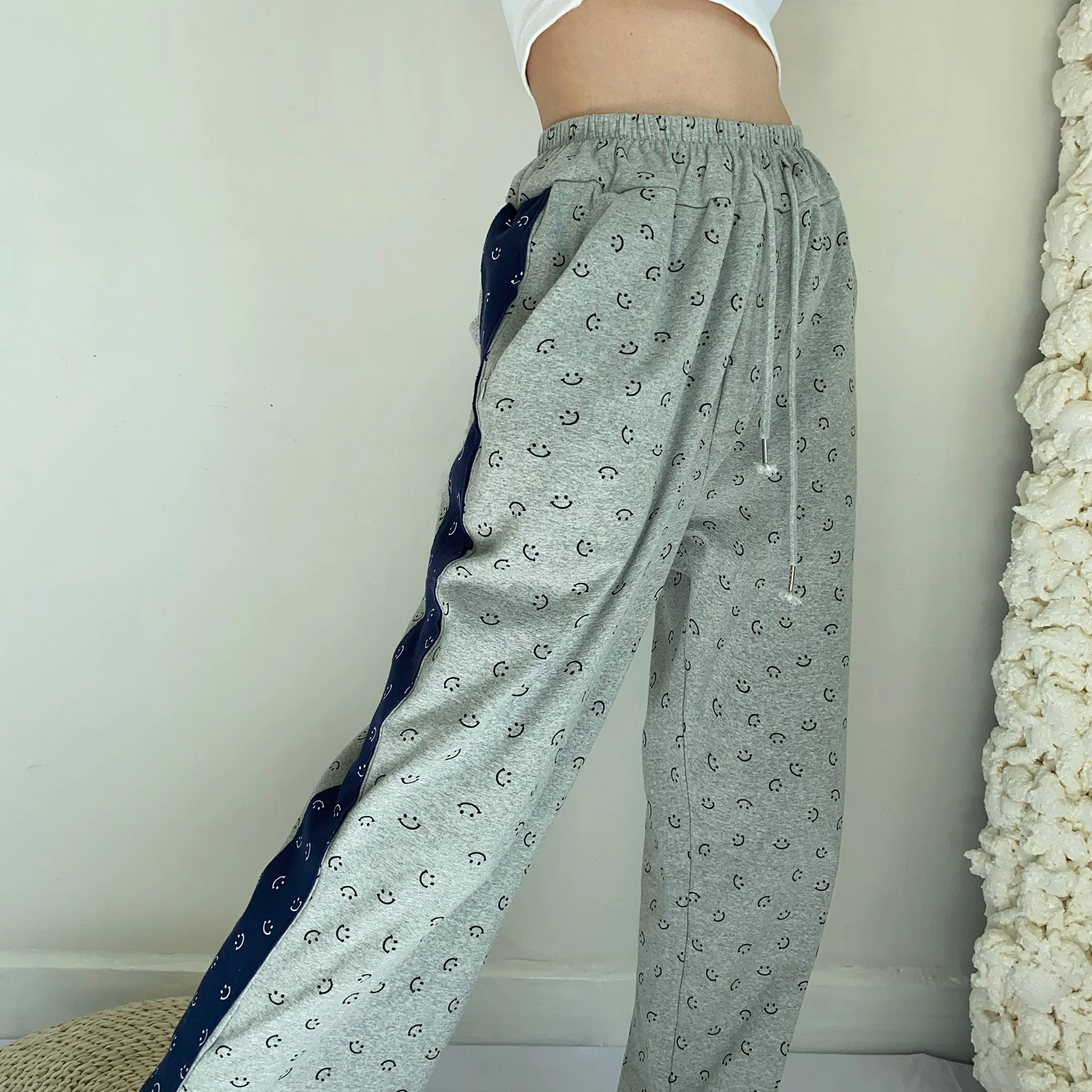 deanwangkt - Smiley Face Split Sweat Pants ~ HANDMADE // Grey - Deanwangkt