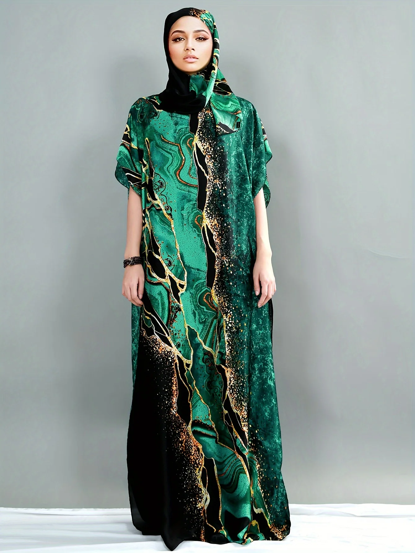 Graphic Print Crew Neck Kaftan Abaya, Modest Batwing Sleeve Maxi Dress, Women's Clothing - Deanwangkt