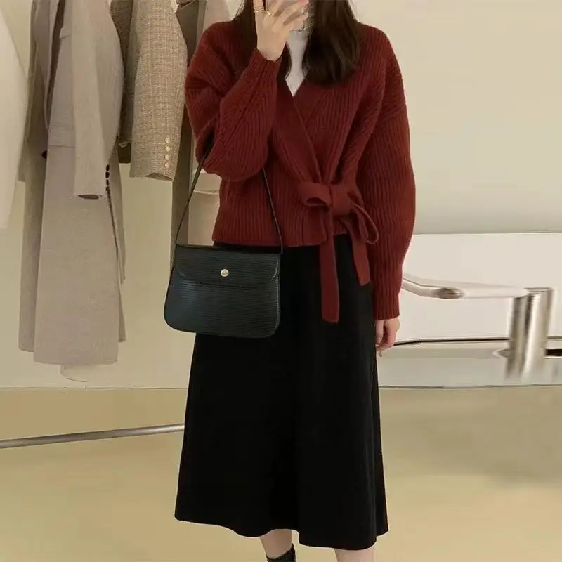 deanwangkt Early Autumn Bow Tie V-Neck Knit Women's Short High Waist Cardigan Sweater Coat Overlay Design Sense Top - Deanwangkt