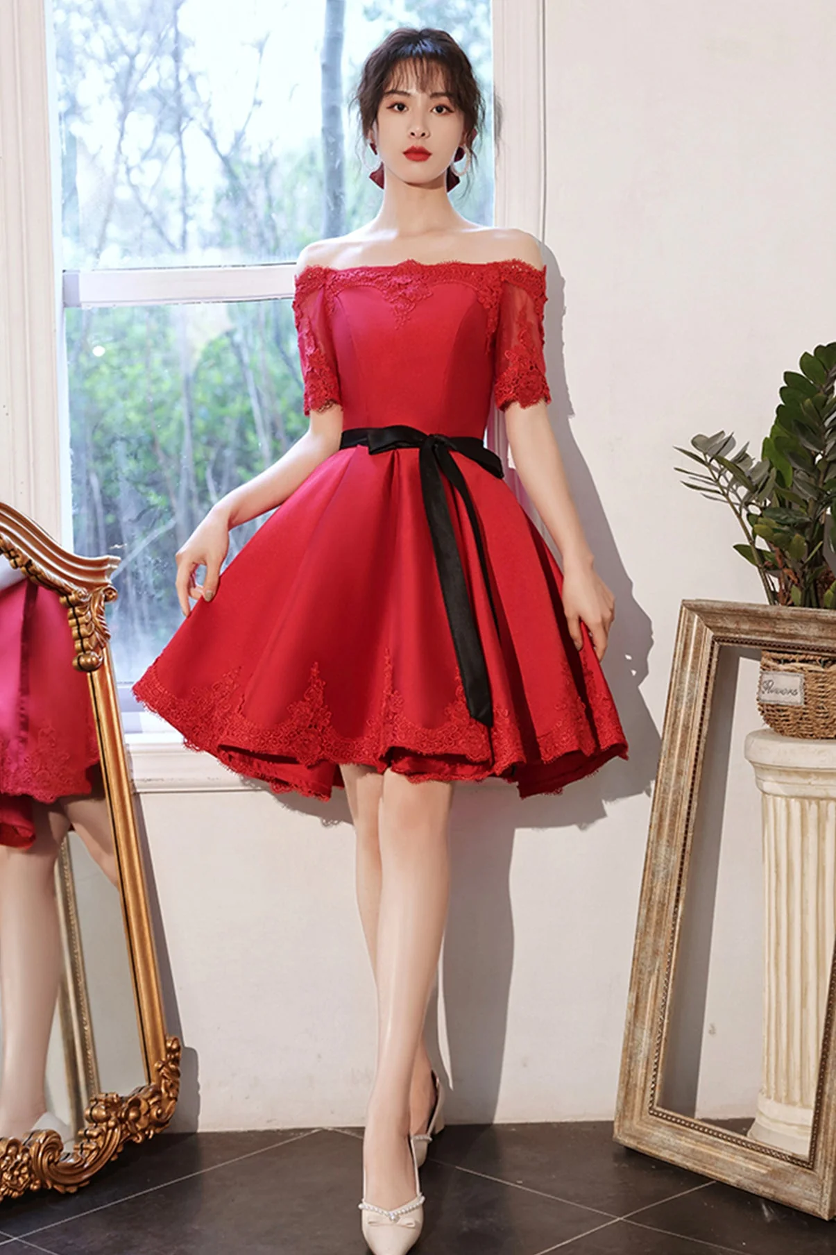 solvbao Red Satin Lace Short Prom Dresses, A-Line Evening Party Dresses - Deanwangkt