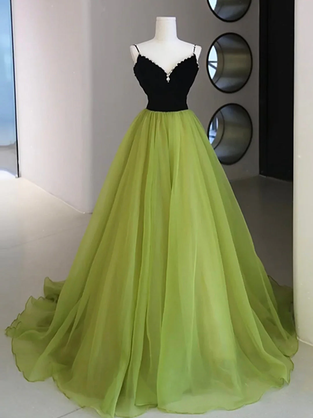 solvbao Black Velvet and Green Tulle Long Prom Dress, Green V-Neck Evening Dress - Deanwangkt