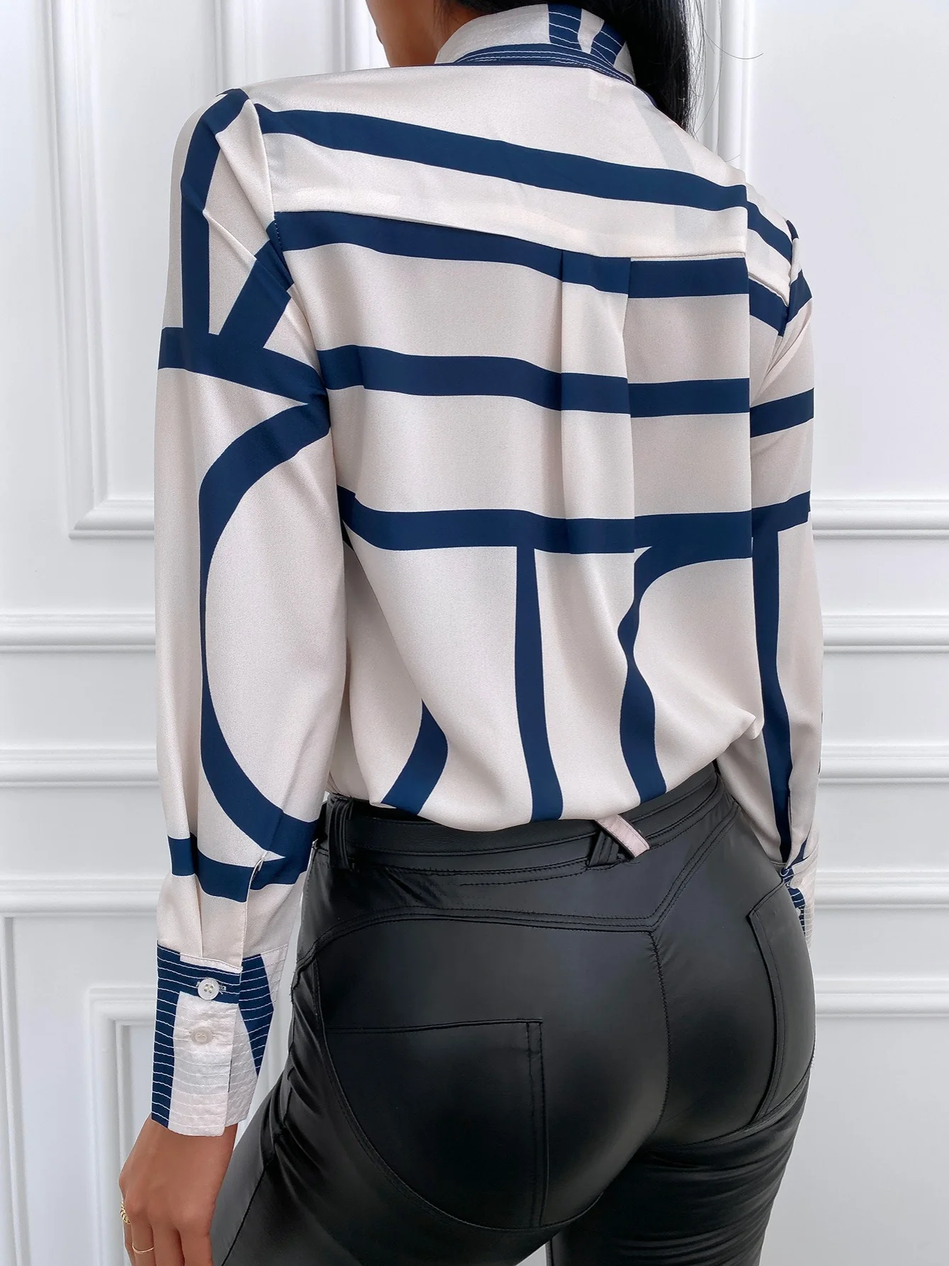 Women's Blouse Allover Striped Print Long Sleeve Botton Blouse - Deanwangkt