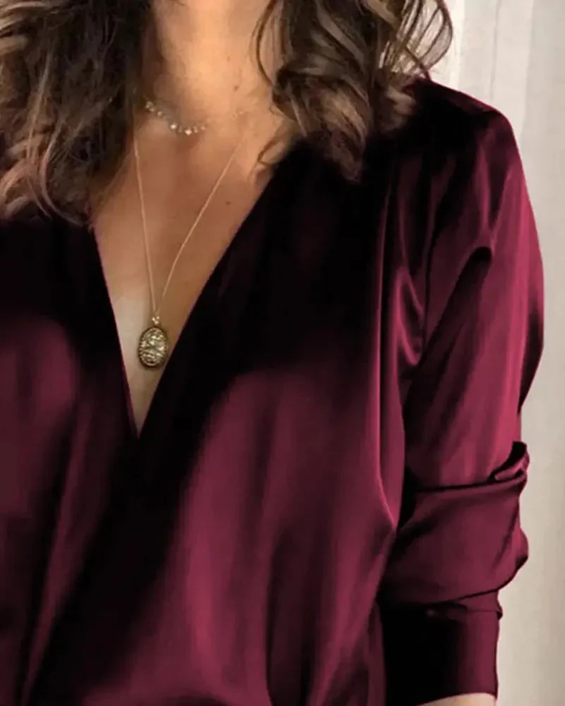 Deanwangkt - V-neck satin top with long sleeves - Deanwangkt