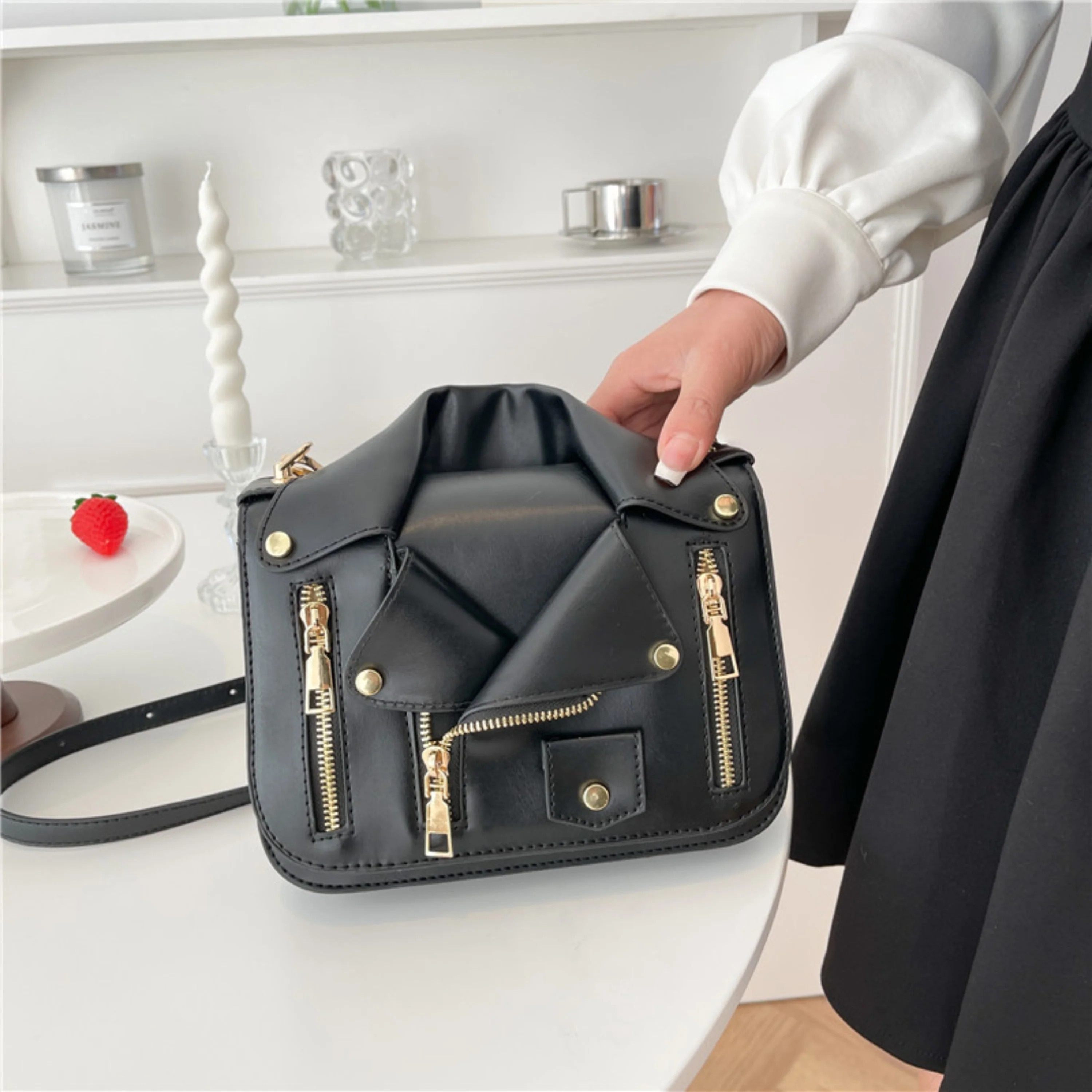 deanwangkt-1 Street Style Black Crossbody Bag, PU Leather Zipper Shoulder Bag, Fashion Square Shoulder Bag - Deanwangkt