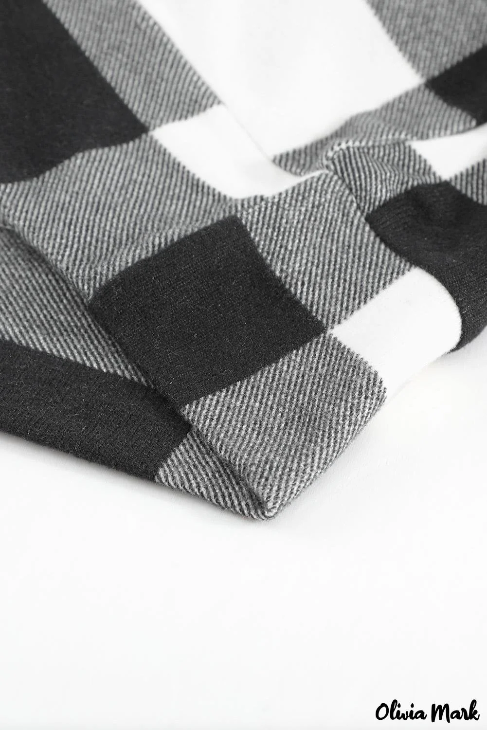 Deanwangkt - Plaid Kangaroo Pocket Long Sleeve Blouse - Deanwangkt