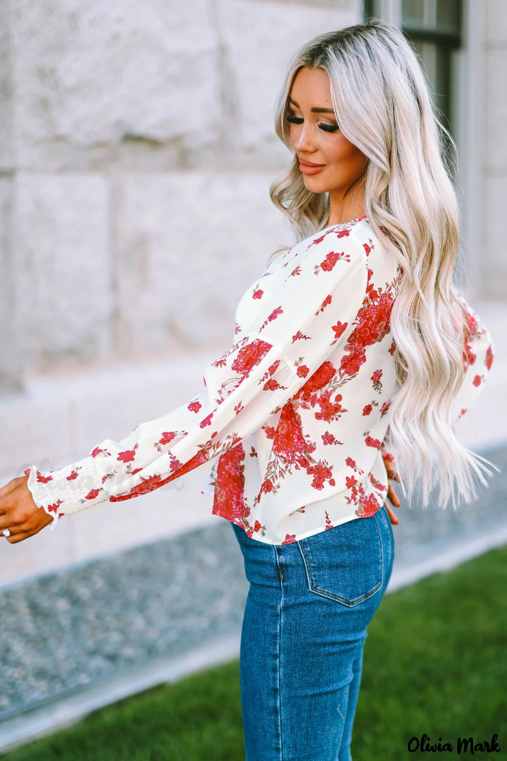 Deanwangkt - Pink floral blouse with round neck and bishop sleeves - Deanwangkt